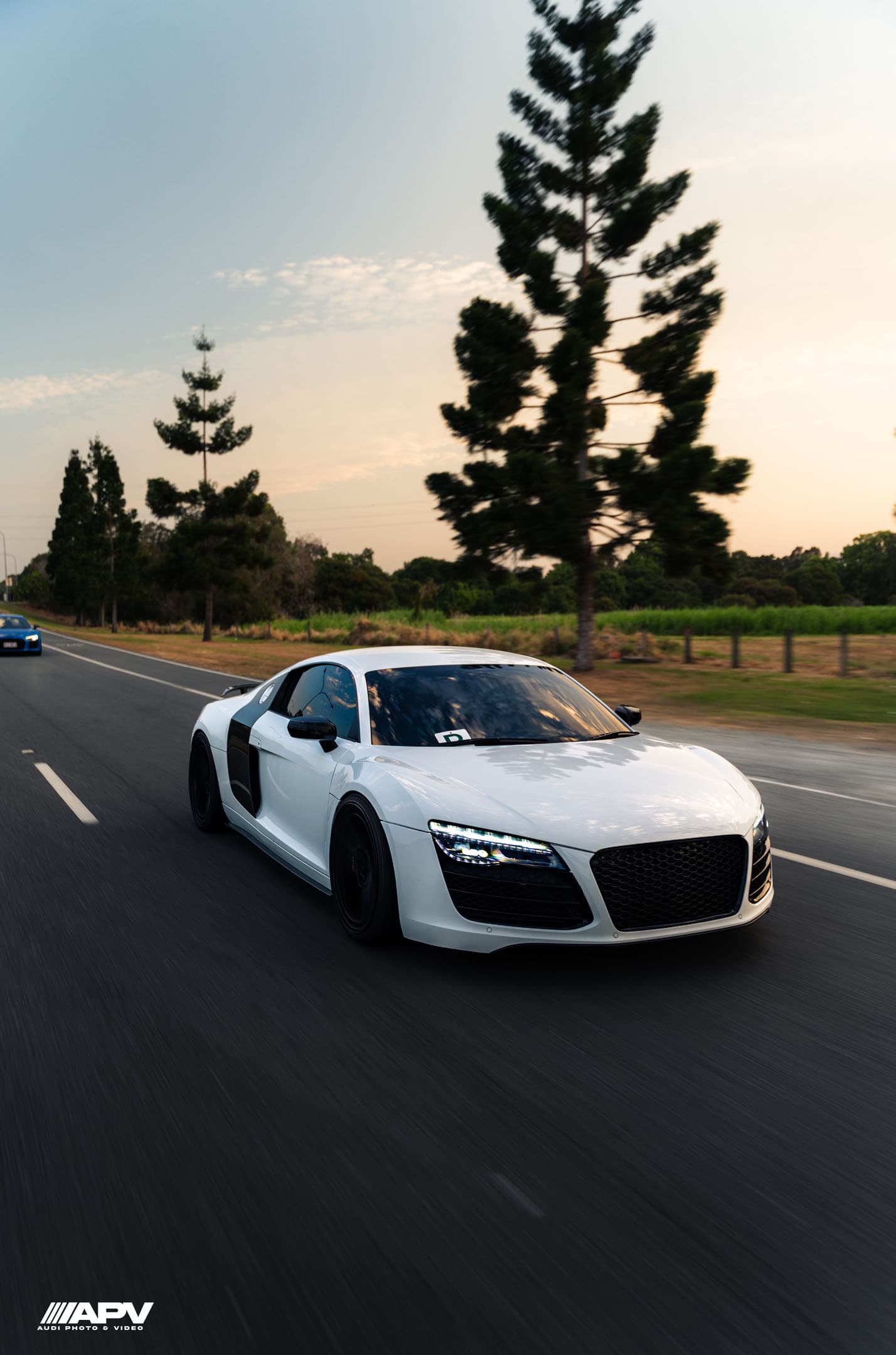 White R8 — rolling shot